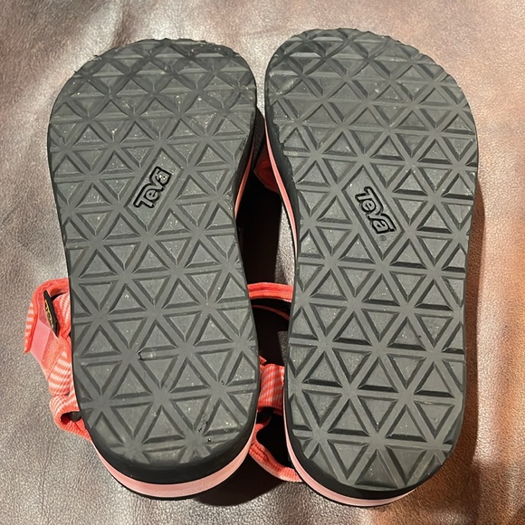 Teva Women’s Striped Sandals - Picture 3 of 3